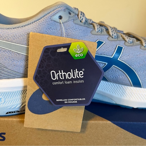 ASICS Women's GT-2000 11 Running Shoes - Picture 8 of 11